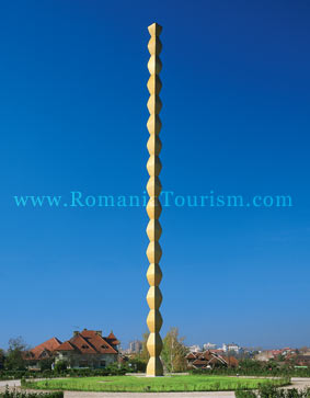 Constantin Brancusi The Endless Column
(Targu Jiu) 