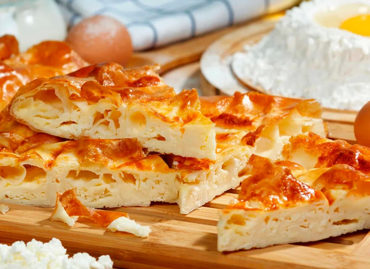 placinta-dobrogeana-cheese-pie-dobrogea-region-romania