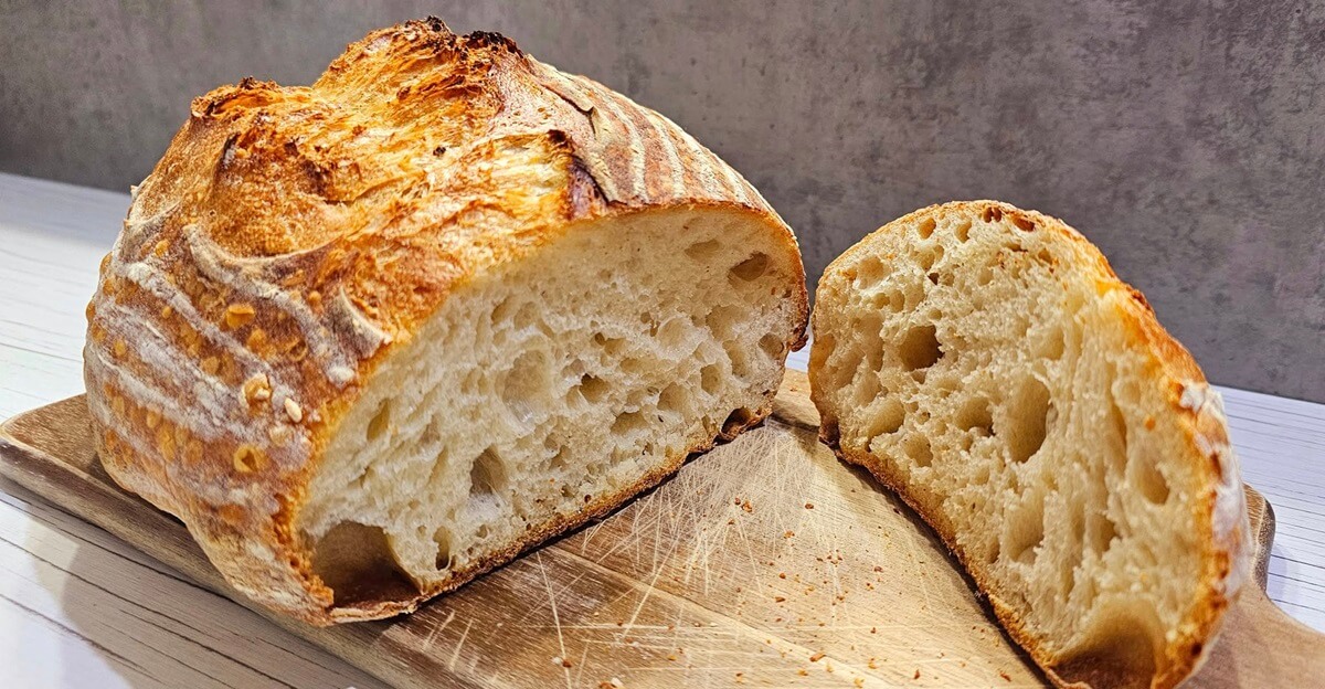 sourdough-bread-baked-in-earth-oven-pita-pecica-romania