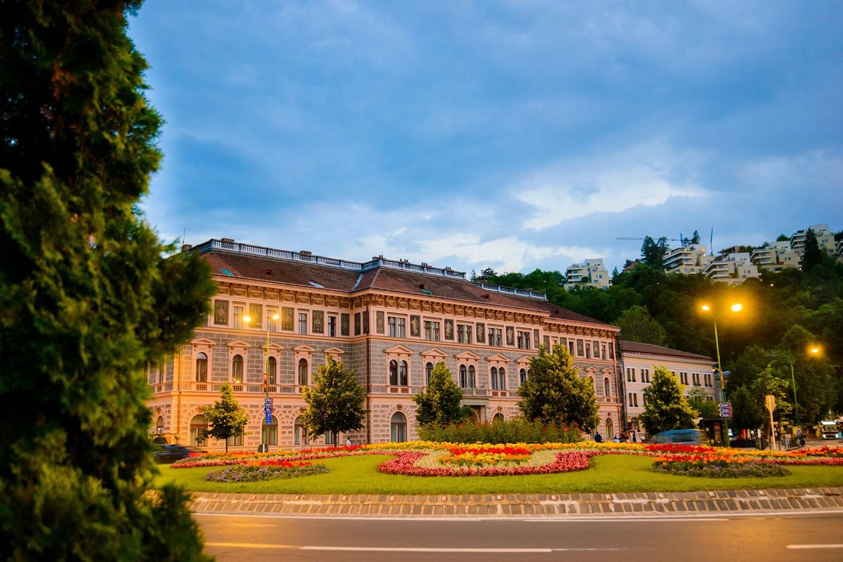 brasov-university-rectorate